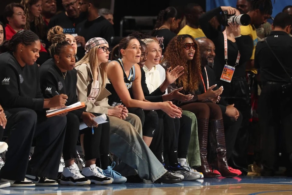 犯规累积而, 解雇杰夫, 在努力从失