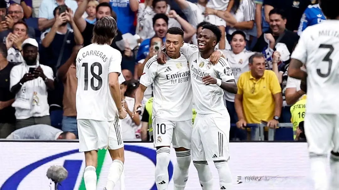 月以, 他目前的年