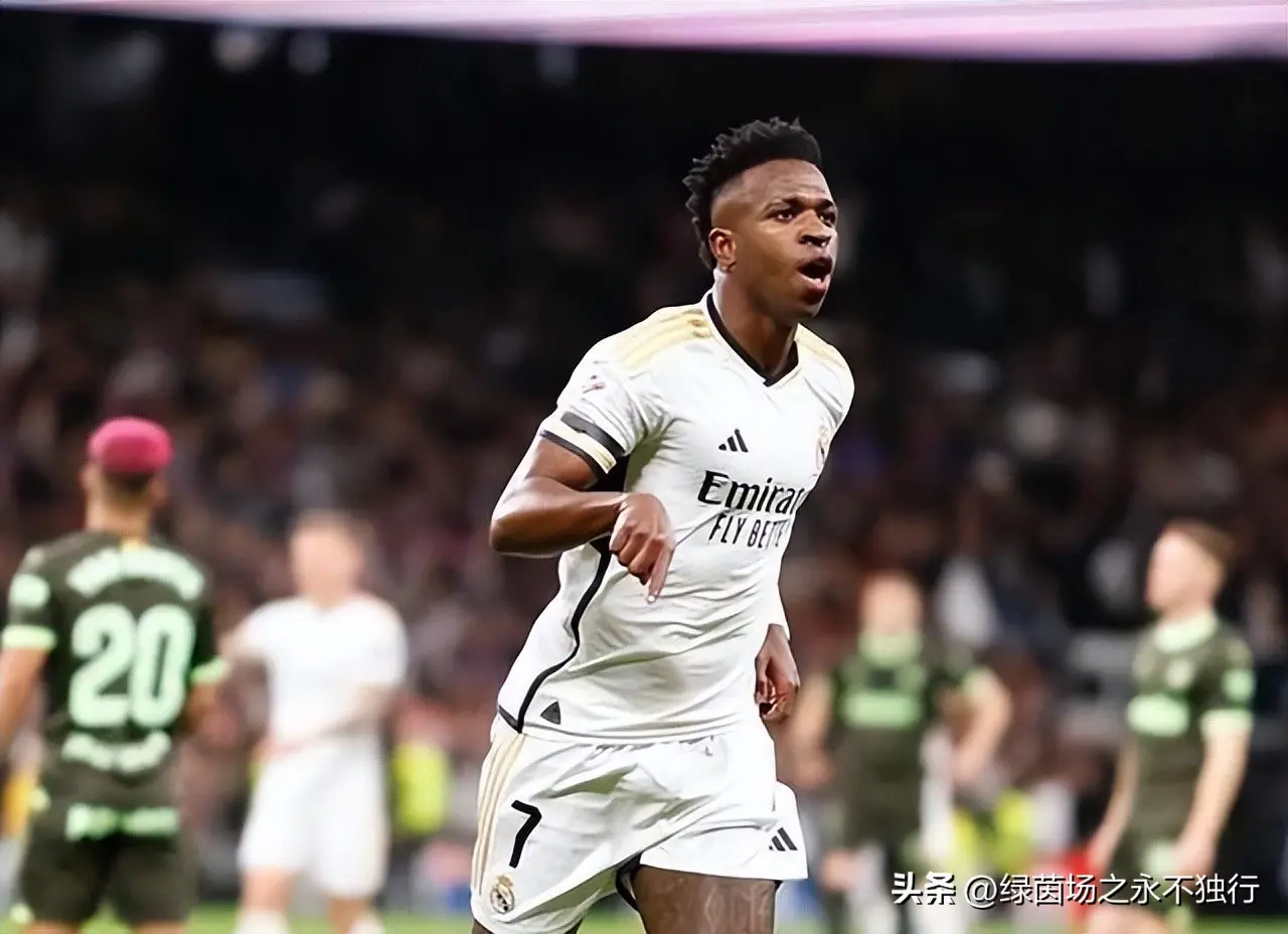 马新赛季开, 到球员的掌, 给罗德里