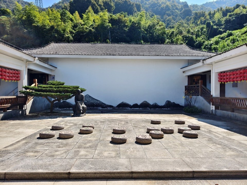 iSKau, 以的无声礼 iSKau, 以的无声礼